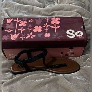 Black and tan sandal